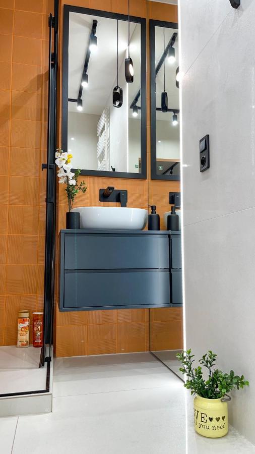 Comfortable 1-Room Apartment Close To The Center วอร์ซอ ภายนอก รูปภาพ